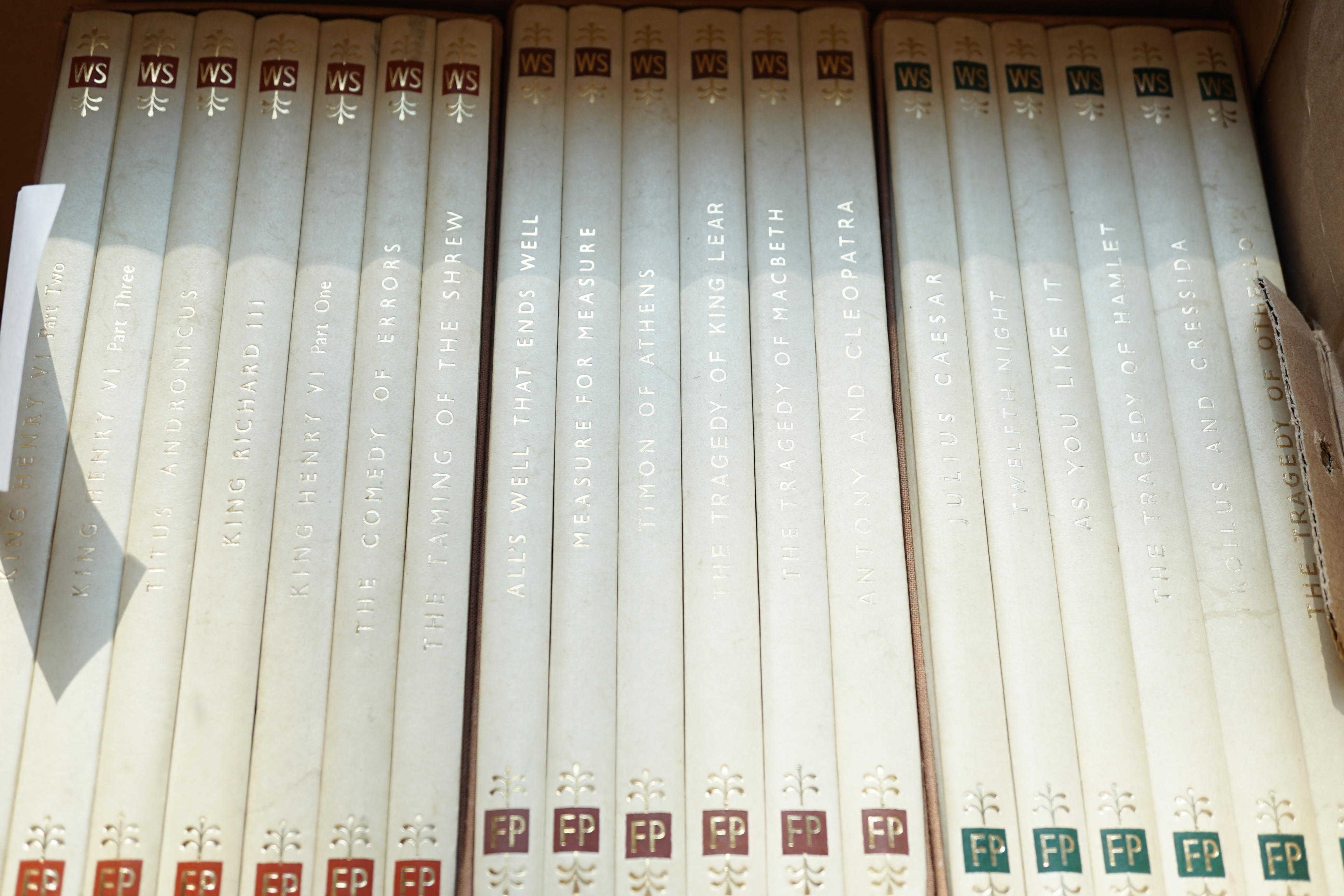 Folio Society - William Shakespeare. [The Plays.] London: The Folio Society, 37 vols. mixed impressions, 8vo, cloth, various illustrators, including Salvador Dali, Michael Ayrton and Isamu Noguchi, The Folio Society, Lon